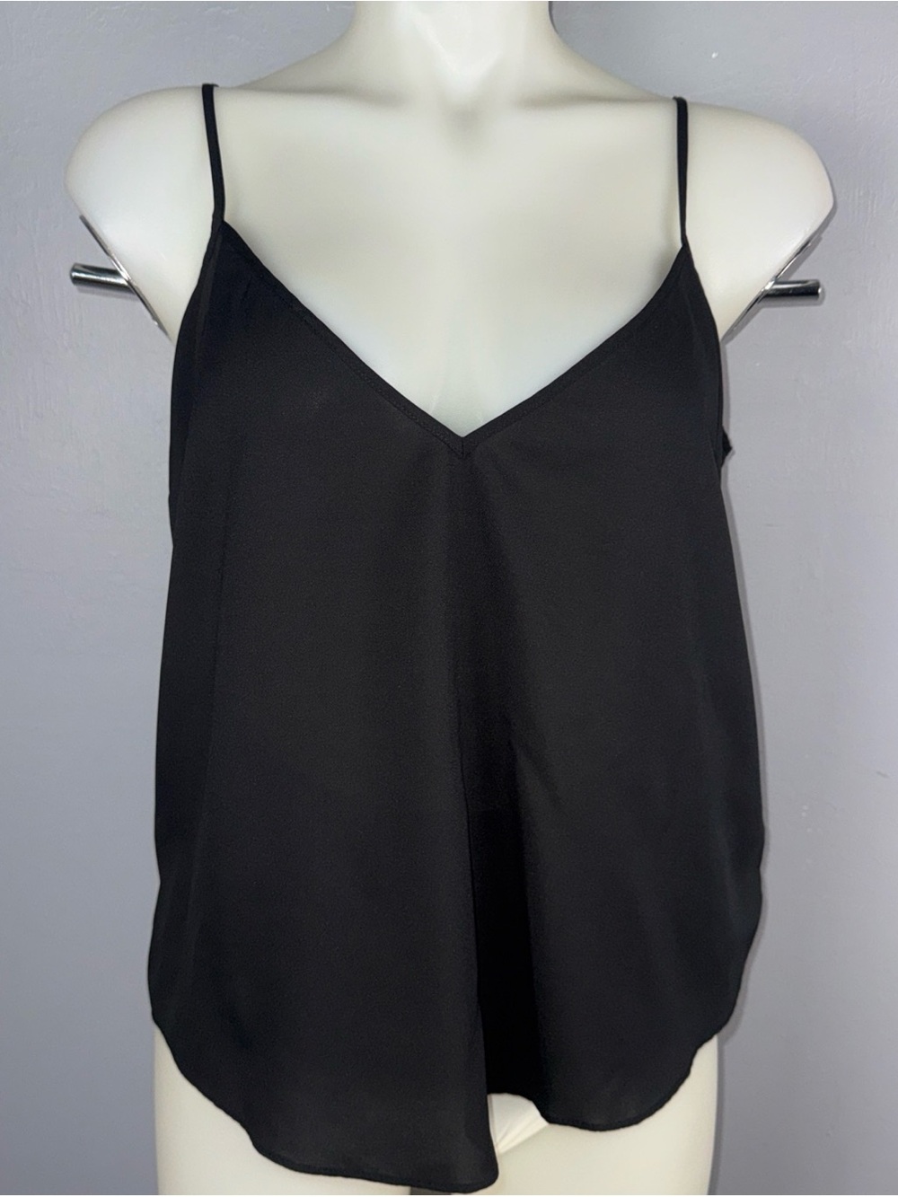 Veronica Beard Camisole Top Women’s 8 Black Minimalist Essential *READ